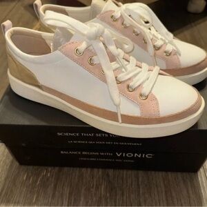 Vionic Women's Winnie Sneaker White, Pink, and Gold Sneakers